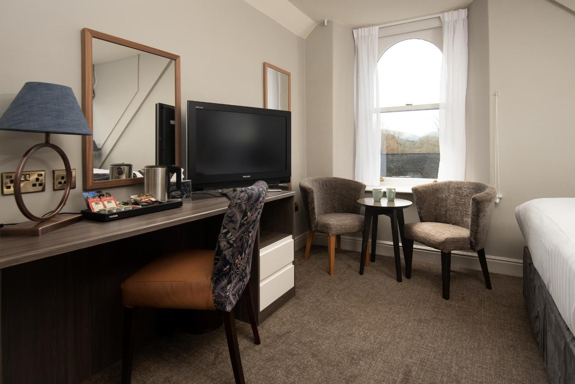 Windermere Rooms At The Wateredge Inn Ембълсайд Екстериор снимка