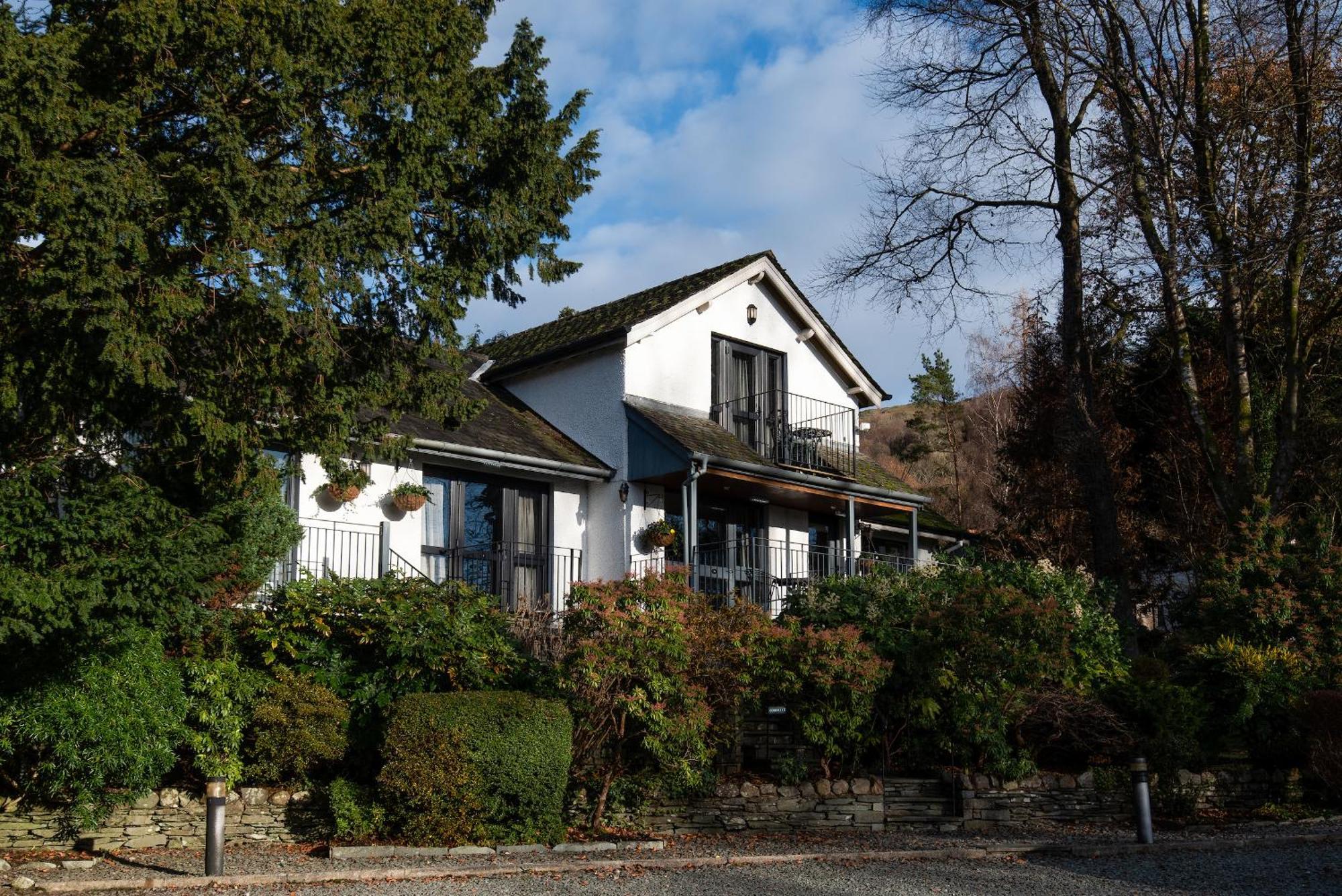 Windermere Rooms At The Wateredge Inn Ембълсайд Екстериор снимка